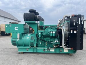 1000 kW Cummins/Onan GenSet, 30 Liter Cummins Engine, New Surplus, Year - 2021, 6 Hours, US EPA Tier 4 with Remote after Treatment System Included