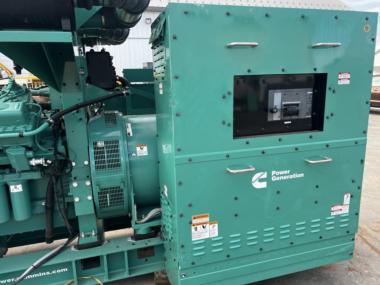 1500 kW Cummins/Onan Generator, New Surplus, QSK50 Liter Cummins Engine, Year - 2022, 5 Hours, US EPA Tier 4 Including DPF Muffler and Def Tank and Controller - Image 10