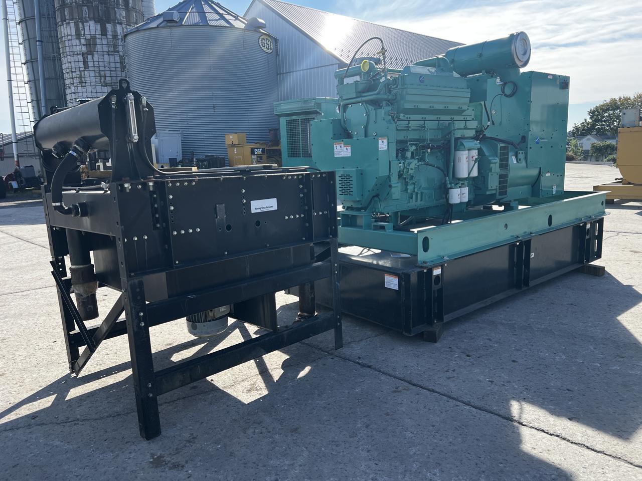 _400 kW Cummins Gen Set, with Remote Electric Radiator, KTA19 600 HP Engine, Year - 2006, 579 Hours - Image 5