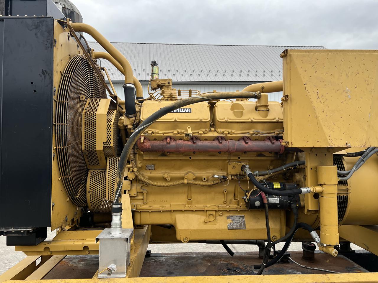 _500 kW 3412 CAT GenSet, Open Skid, 920 Hours, with Base Fuel Tank - Image 10