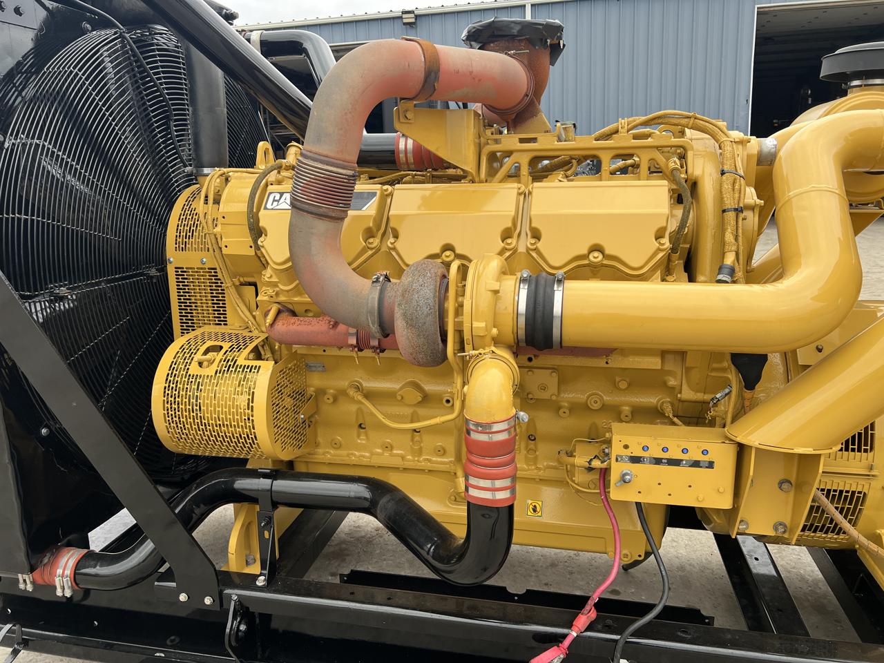 _800 kW C27 CAT Gen Set, Open Skid, Year - 2008, US EPA Tier 2 Pre Emission Engine - Image 9