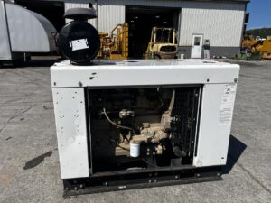 John Deere 6.8 Liter Engine, Power Unit with Radiator, 225 HP, US EPA Tier 3 Pre Emission Engine, Year - 2014