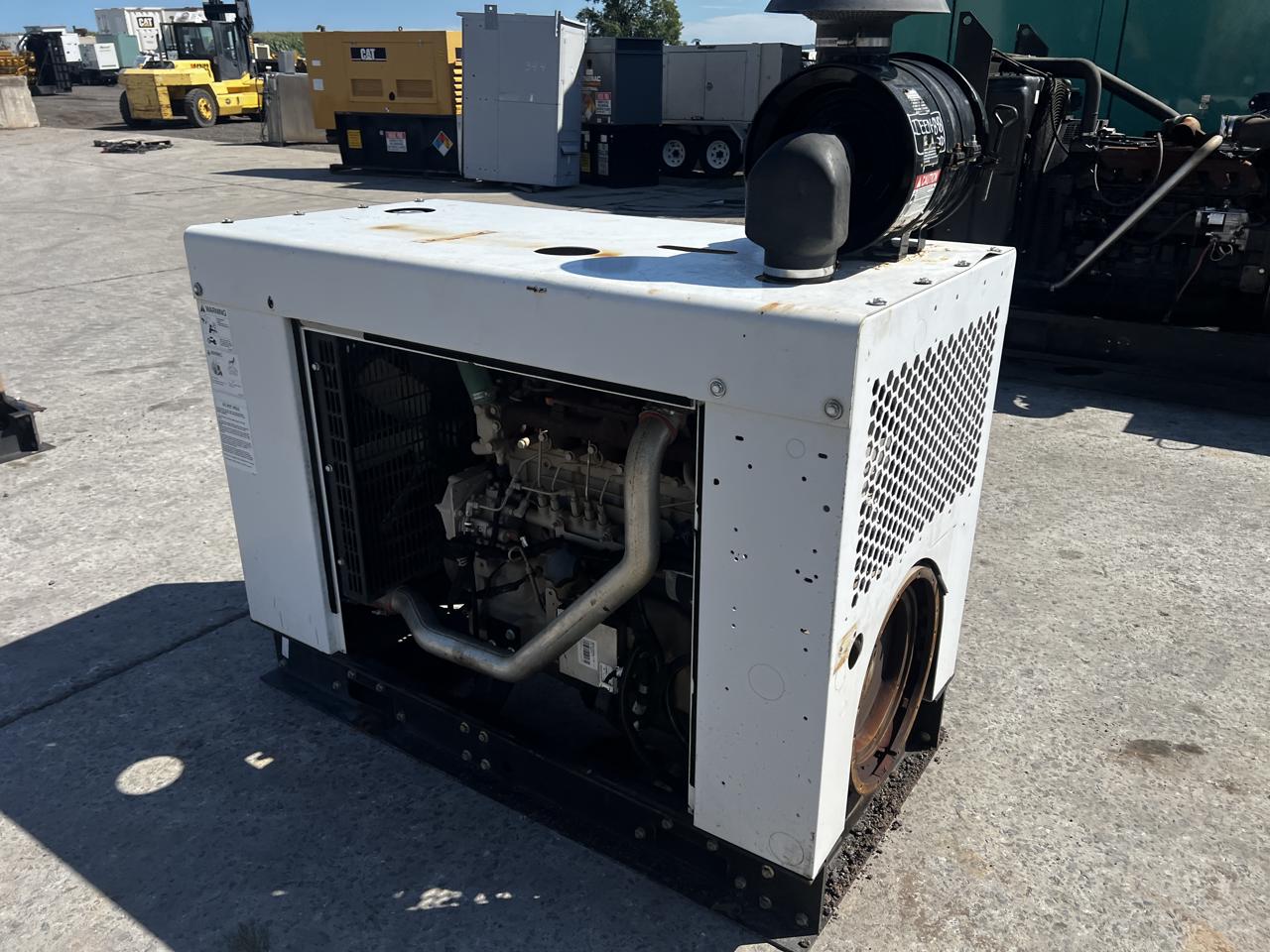John Deere 6.8 Liter Engine, Power Unit with Radiator, 225 HP, US EPA Tier 3 Pre Emission Engine, Year - 2014 - Image 5