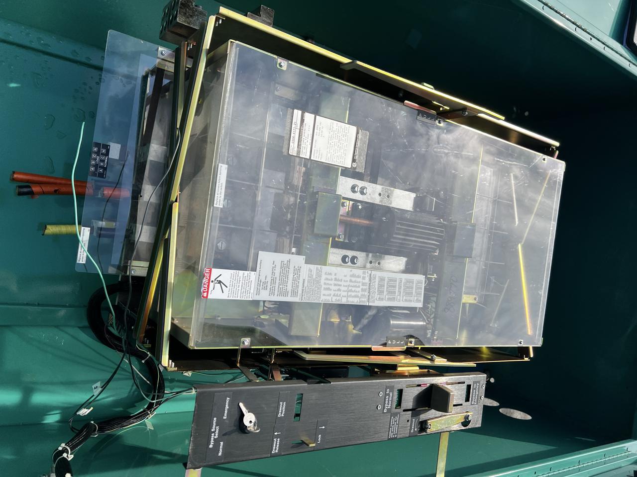 800 Amp Cummins/Onan Automatic Transfer Switch with Isolation By Pass. Nema 1 Enclosure - Image 11