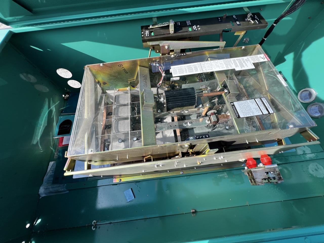 800 Amp Cummins/Onan Automatic Transfer Switch with Isolation By Pass. Nema 1 Enclosure - Image 15