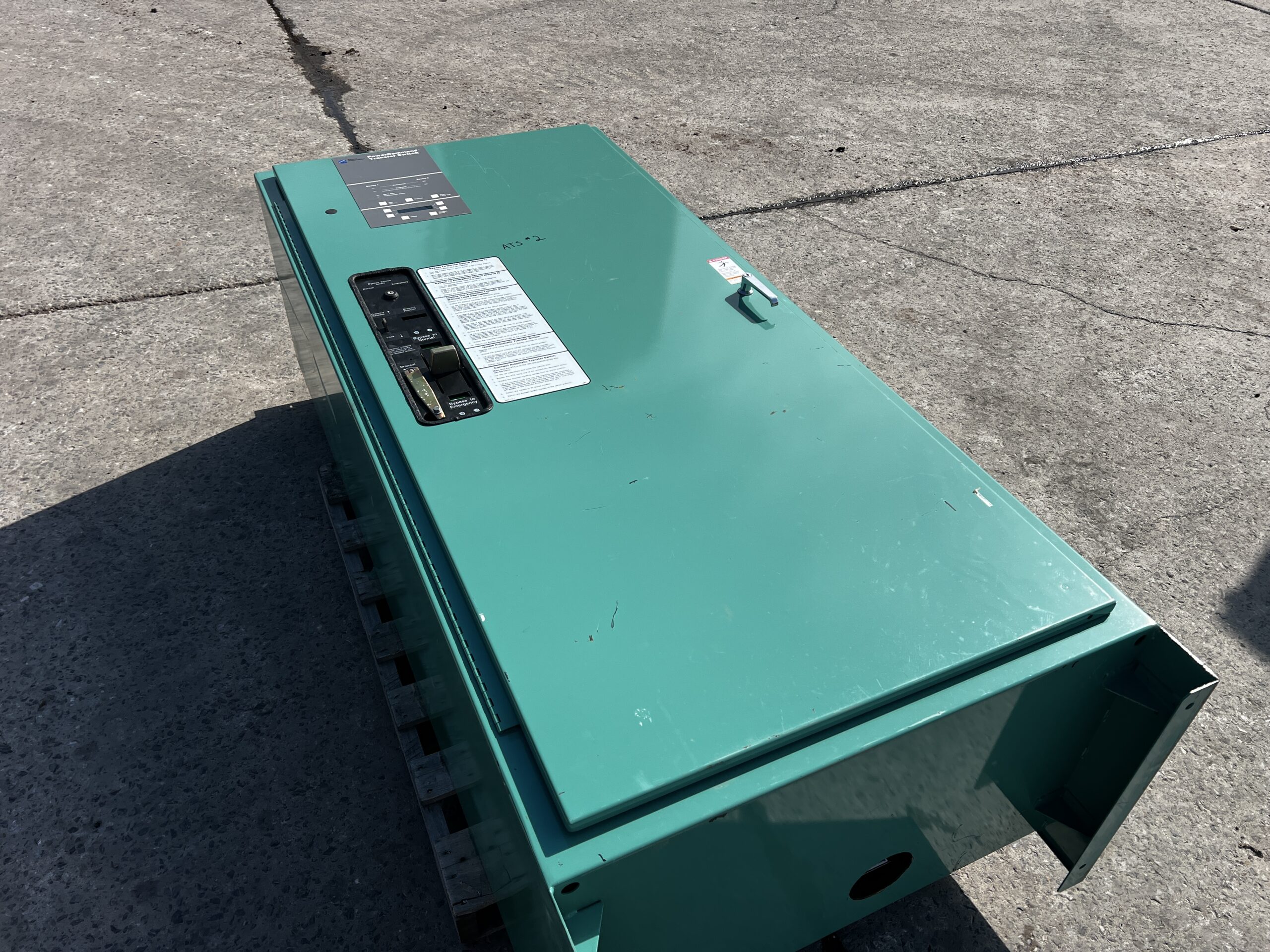 400 Amp Cummins/Onan Automatic Transfer Switch with Isolation By Pass, Nema 1 Enclosure